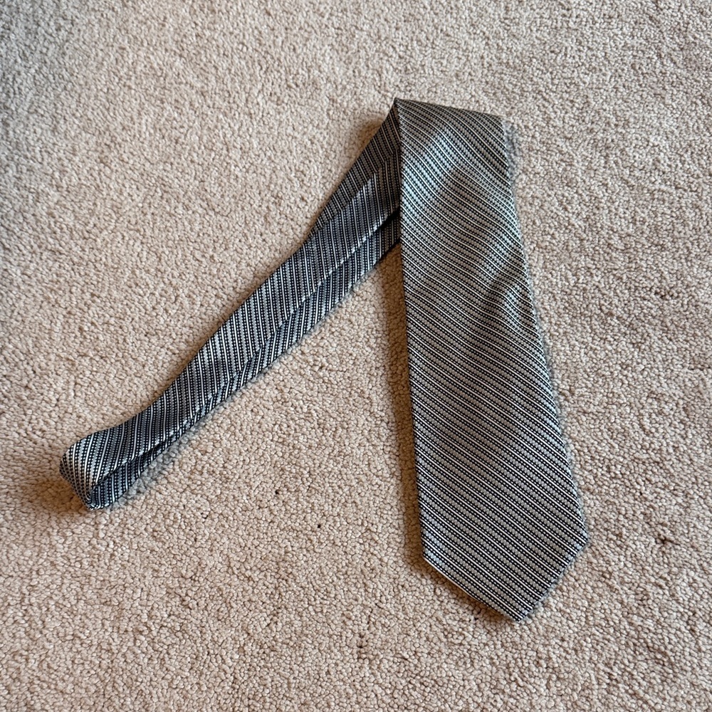 D.C. by Daniel Craig Striped Patterned Mens Silk Tie